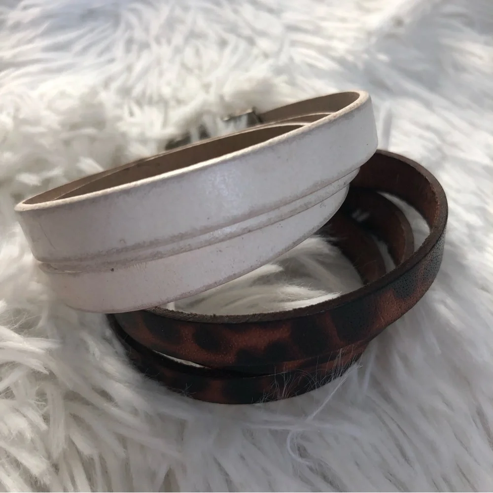 🩶5/$30 Brown Leopard and White Leather Wrap Bracelets with Silver Clasp